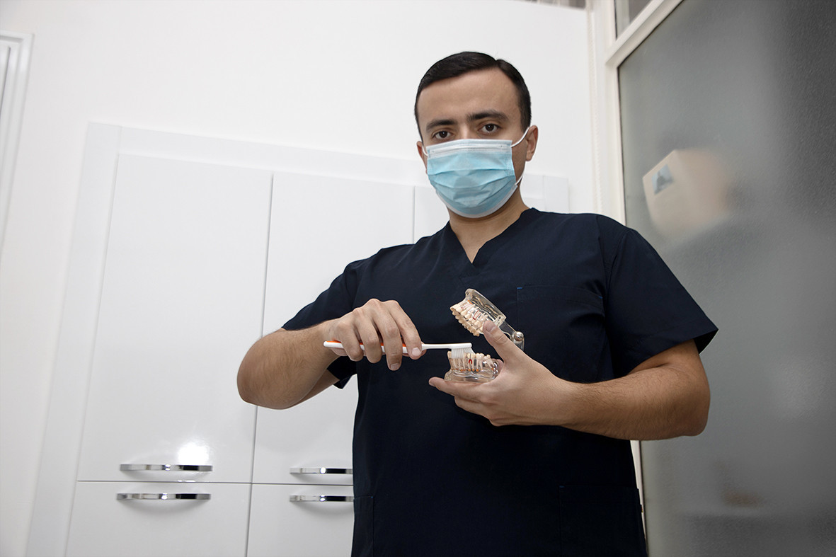 ԲԵՐԱՆԻ ԽՈՌՈՉԻ ՀԻԳԻԵՆԱՅՈՒՄ ԹՈՒՅԼ ՏՐՎՈՂ ՀԻՄՆԱԿԱՆ ՍԽԱԼՆԵՐԸ. Վարդան Թորոսյան